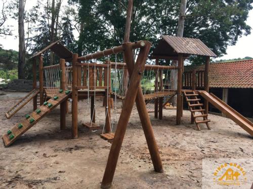 Casa-do-Tarzan-Dupla-Completa-03-Hotel-Fazenda-Vista-Alegre-1