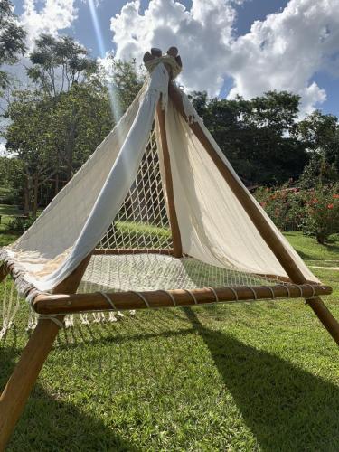 Tenda-Piramede